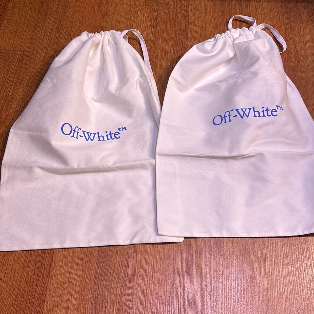 Off white dust bag
